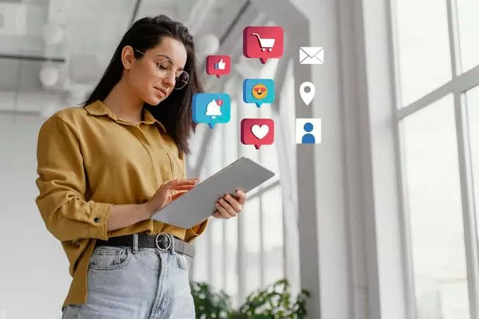Social Media Specialists